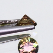 ok. 0,27ct/szt. -ZARĘCZYNOWY SZAFIR NAT.- 3,87x3,91/2,43mm okrągły